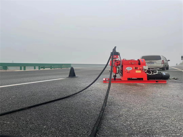 炎陵马路路基路面开裂下沉注浆加固灌浆