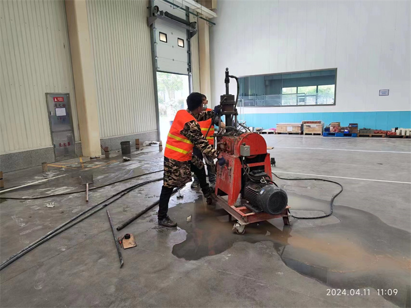 炎陵厂房地面下沉塌陷注浆加固施工